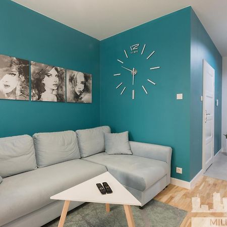 Millennium Awangarda Mint Apartment Варшава Екстериор снимка