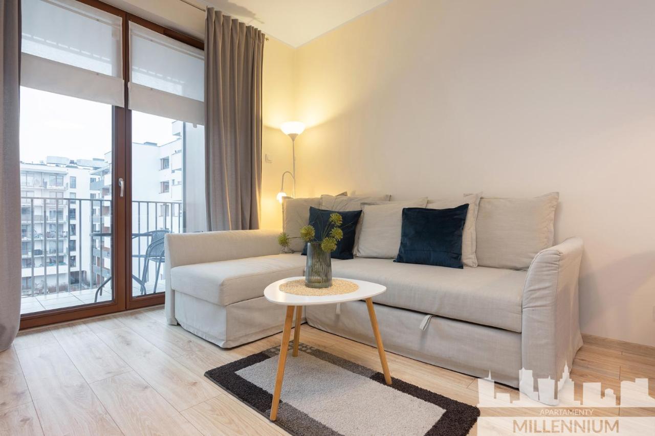 Millennium Awangarda Mint Apartment Варшава Екстериор снимка