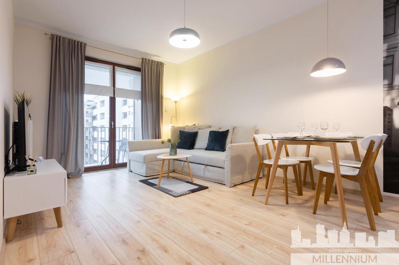 Millennium Awangarda Mint Apartment Варшава Екстериор снимка